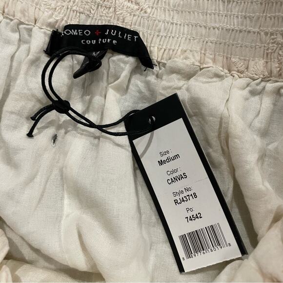 Romeo + Juliet Couture Women's Canvas Off Shoulder Short Sleeve Mini Dress sz M - Picture 4 of 4